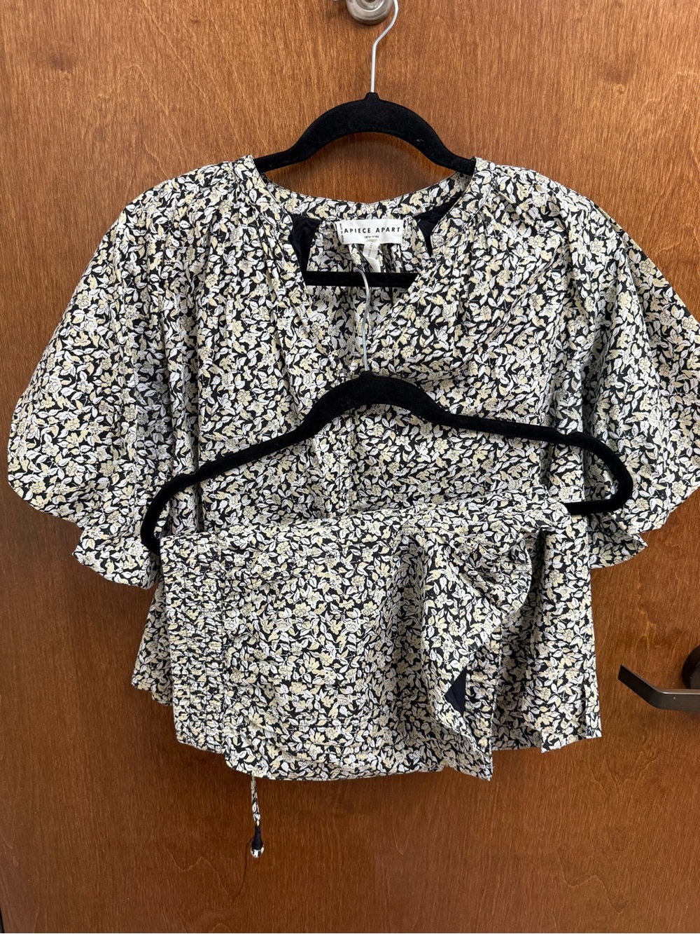 Apiece Apart Black and Cream Floral Puff-Sleeve Set Size Small